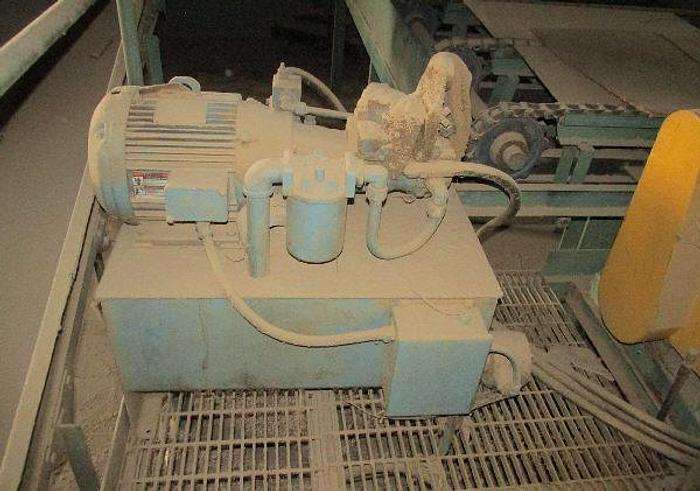 Used NEWMAN 282-18, 18" TOP & BOTTOM ROUGH LUMBER PLANER