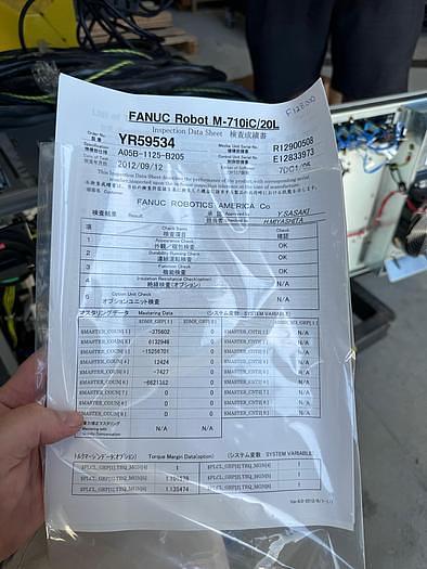 Used FANUC M-710iC/20L 6 AXIS ROBOT LIKE NEW! PAYLOAD 20KG X REACH 3,110 MM R-30iB CONTROLLER