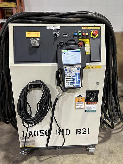 Used FANUC  M900iA/600 WITH R30iA CONTROLLER, CLEANED AND TESTED, ONLY 5,168 HOURS