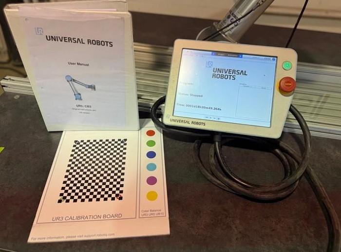 Used 2018 UNIVERSAL ROBOT MODEL UR5 WITH ROBOTIQ FT FORCE/TORQUE SENSOR, CAMERA MODULE & 2F ADAPTIVE GRIPPER