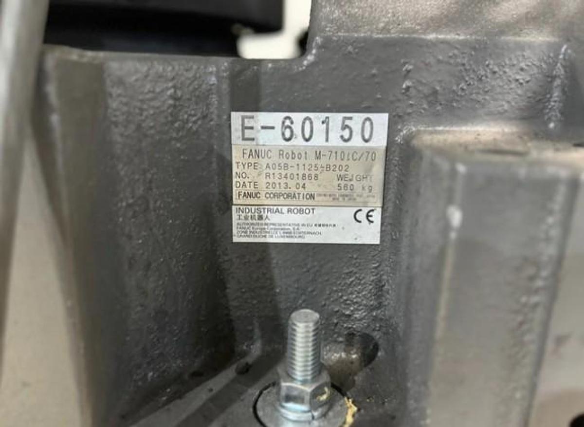 Used 2013 FANUC M710iC/70 with R30iA Controller