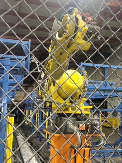 Used FANUC  R-2000iB/125L ROBOT STAND MOUNTED ON 61' FANUC GEN VI RTU WITH R-30iB CONTROLLER, 2015