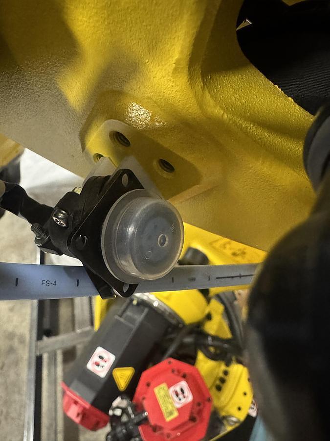 Used FANUC ARCMATE 120iD 6 AXIS ROBOT WITH R-30iB PLUS CONTROLLER, NEVER IN PRODUCTION, LIKE NEW