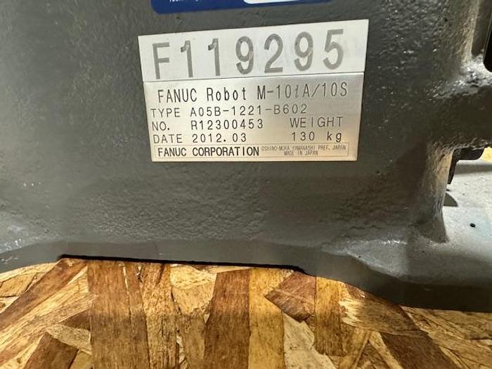 Used FANUC M10iA/10S ROBOT WITH R30iA CONTROLLER, VISION READY WITH CAMERA, ONLY 112 HOURS