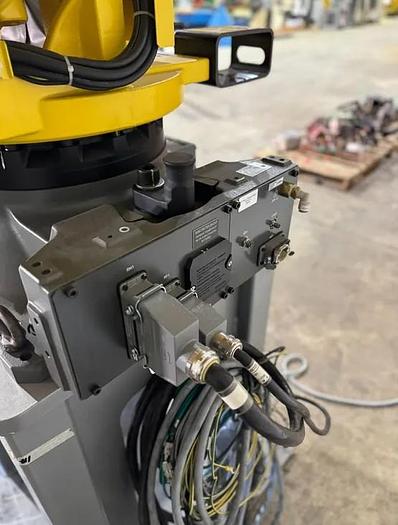 Used 1-Fanuc R2000iC/165F with R30iB Plus Controller, Cables, and Teach Pendants Date of Mfg.: 2020-10 Serial Number: F262402