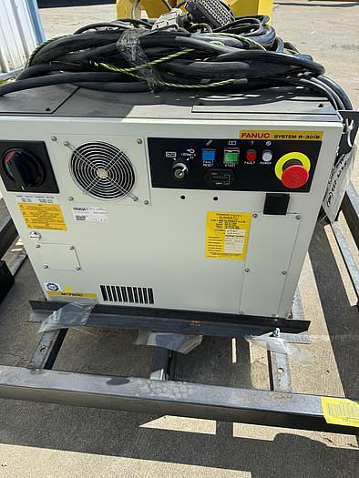 Used FANUC M-710iC/20L 6 AXIS ROBOT LIKE NEW! PAYLOAD 20KG X REACH 3,110 MM R-30iB CONTROLLER