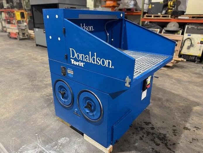 Used DONALDSON TORIT LIKE NEW DB2000 DOWNCRAFT BENCH, CLEANED AND TESTED