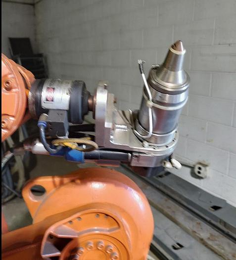 Used ROBOTIC LASER CELL, USING AN ABB IRB 2400 robot / 2005 GSI Lumonics JK745TR nd Yag laser rated at 150J / 850 watts.ONLY 744 HOURS!