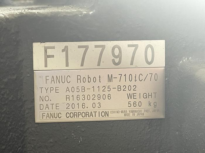 Used FANUC  M-710iC/70 6 AXIS ROBOT WITH R-30iB CONTROL