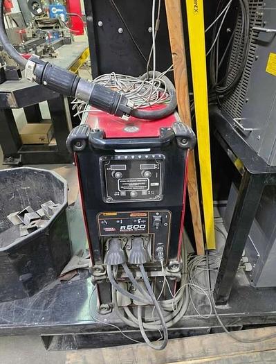 Used FANUC ArcMate 120iC/10L with R30iA Controller and Lincoln Electric R500 Dual Table and Rotary Table Welding Cell