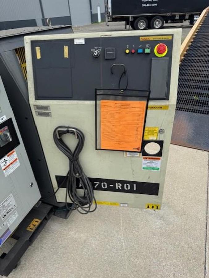 Used 2-Fanuc R-2000IB/210f's with 30iA Controls