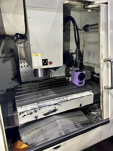 Used HURCO VMX30 CNC VERTICAL MACHINING CENTER