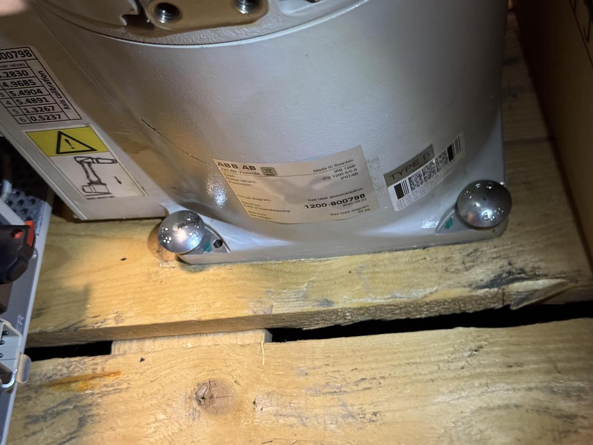 Used 2020 ABB IRB 1200-5/0.9 with IRC5 Compact Controller, Teach Pendant, and Cables