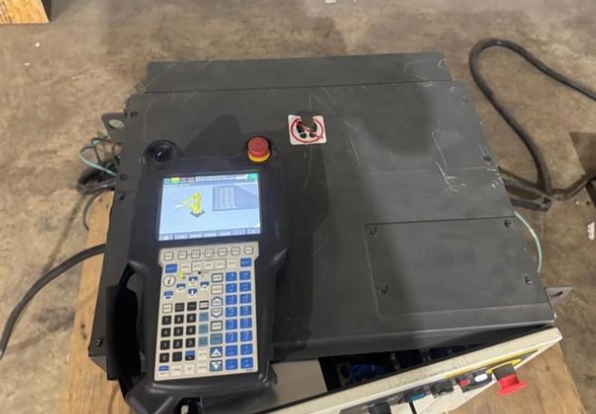 Used 2022 FANUC M710iC/70 with R30iB Plus Controller