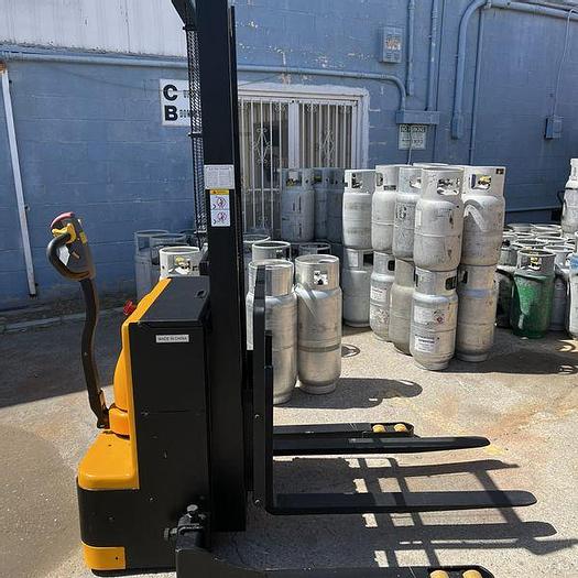 Used 2018 Electric Stacker