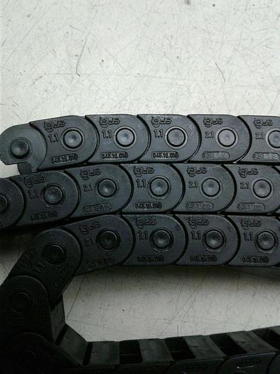 Used IGUS 1.1, 2.1 / 045.16.018 61 PIECE CHAIN