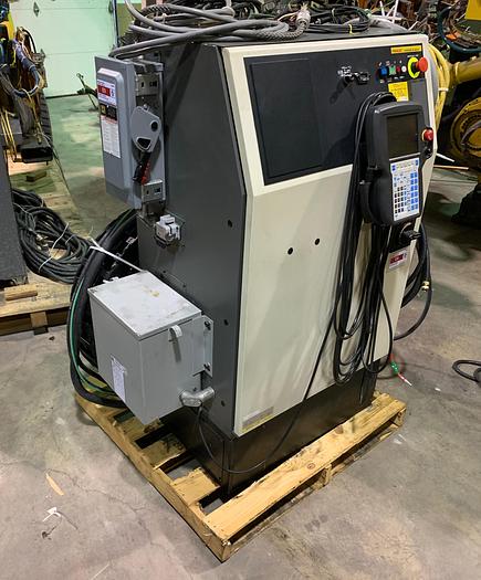 Used FANUC M710iC/70T GANTRY ROBOTIC SYSTEM, R30iA, 8' TALL RAIL X 11'6" OF TRAVEL