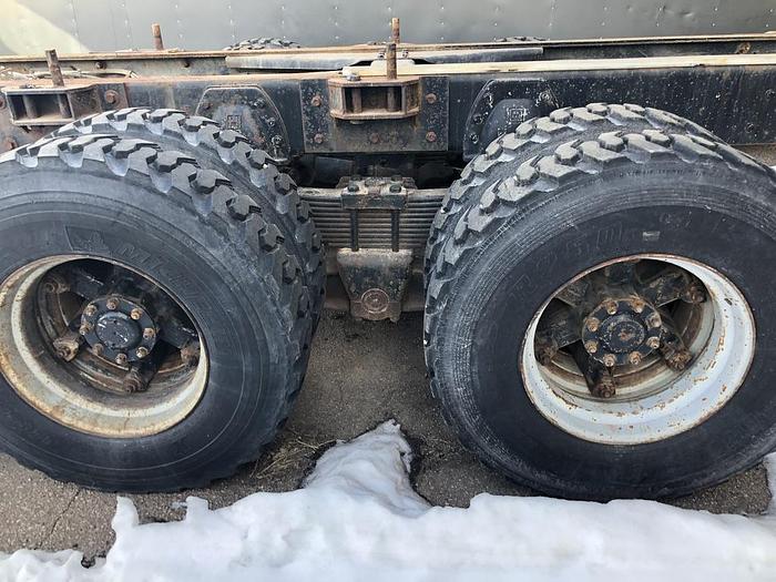 Used 1998 Western Star Heavy Duty Chassis 5864SS Severe Service