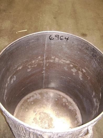 Used 50 GALLON PORTABLE MIX TANK – C/S – 28 IN. X 32 IN. – #6964