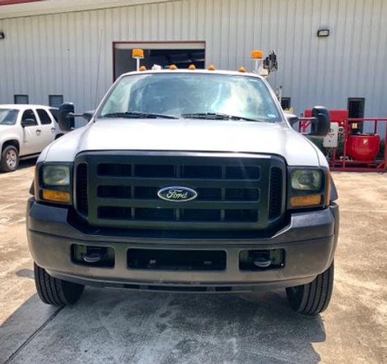 Used 2005 Ford F550 Service Truck