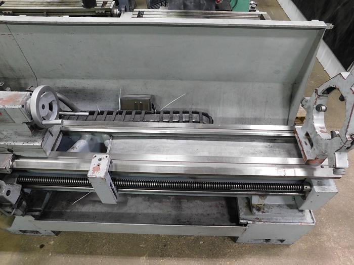 Used Toolmax Tarnow Toolroom Lathe TUJ-50M