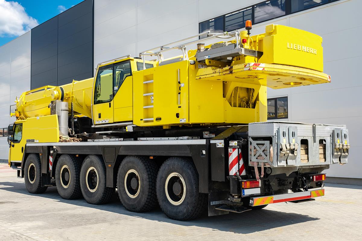 Used 2014 Liebherr LTM 1130-5.1