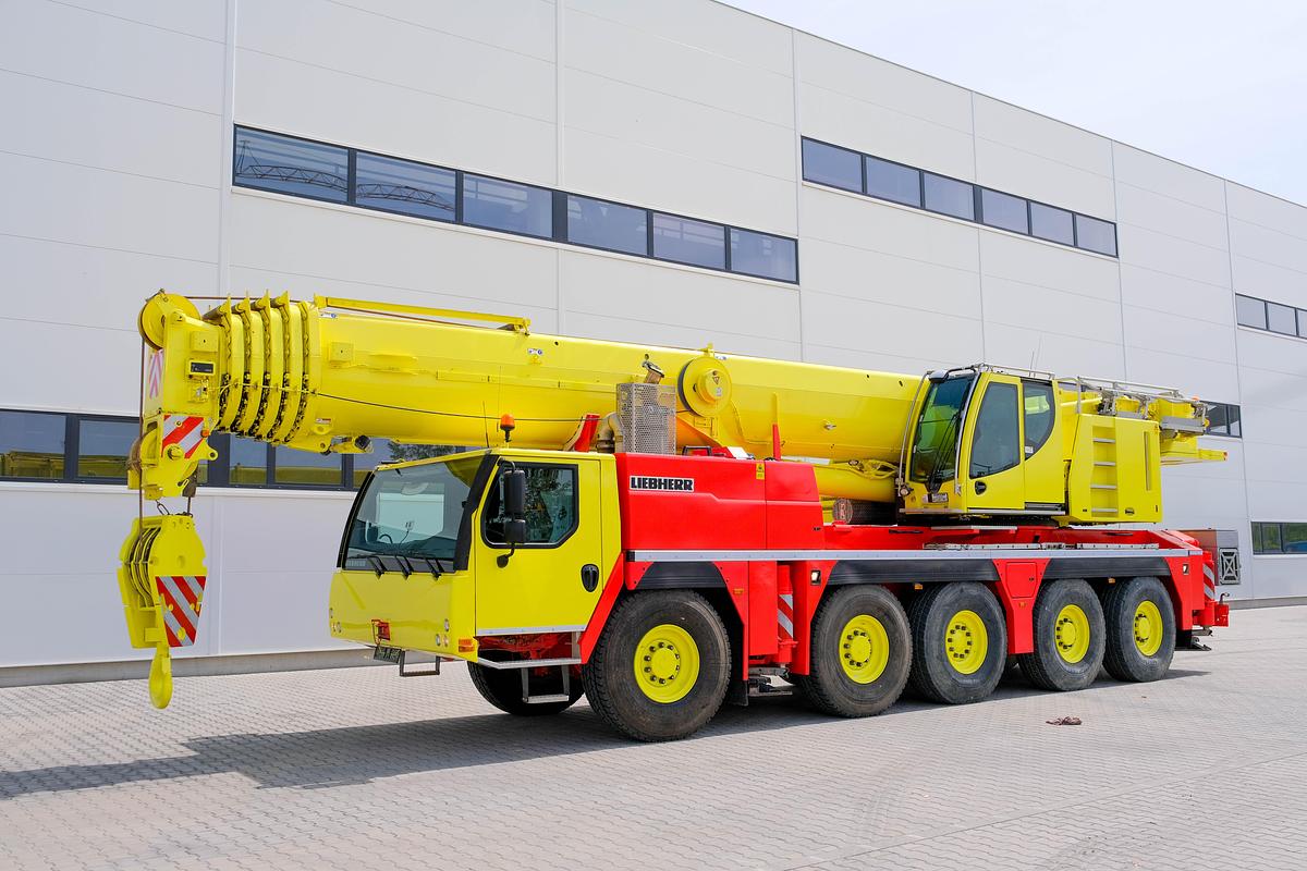 Used Liebherr LTM 1130-5.1