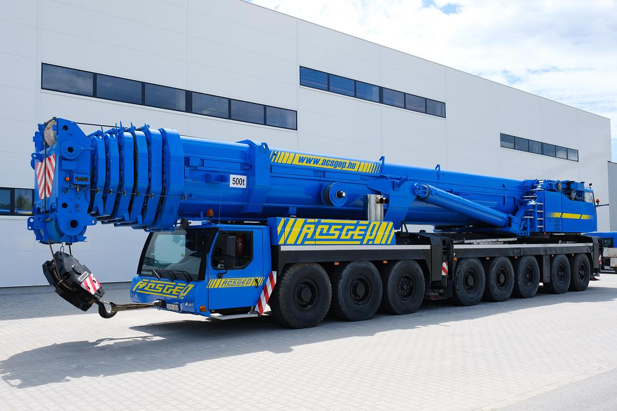 Used Liebherr LTM 1500-8.1
