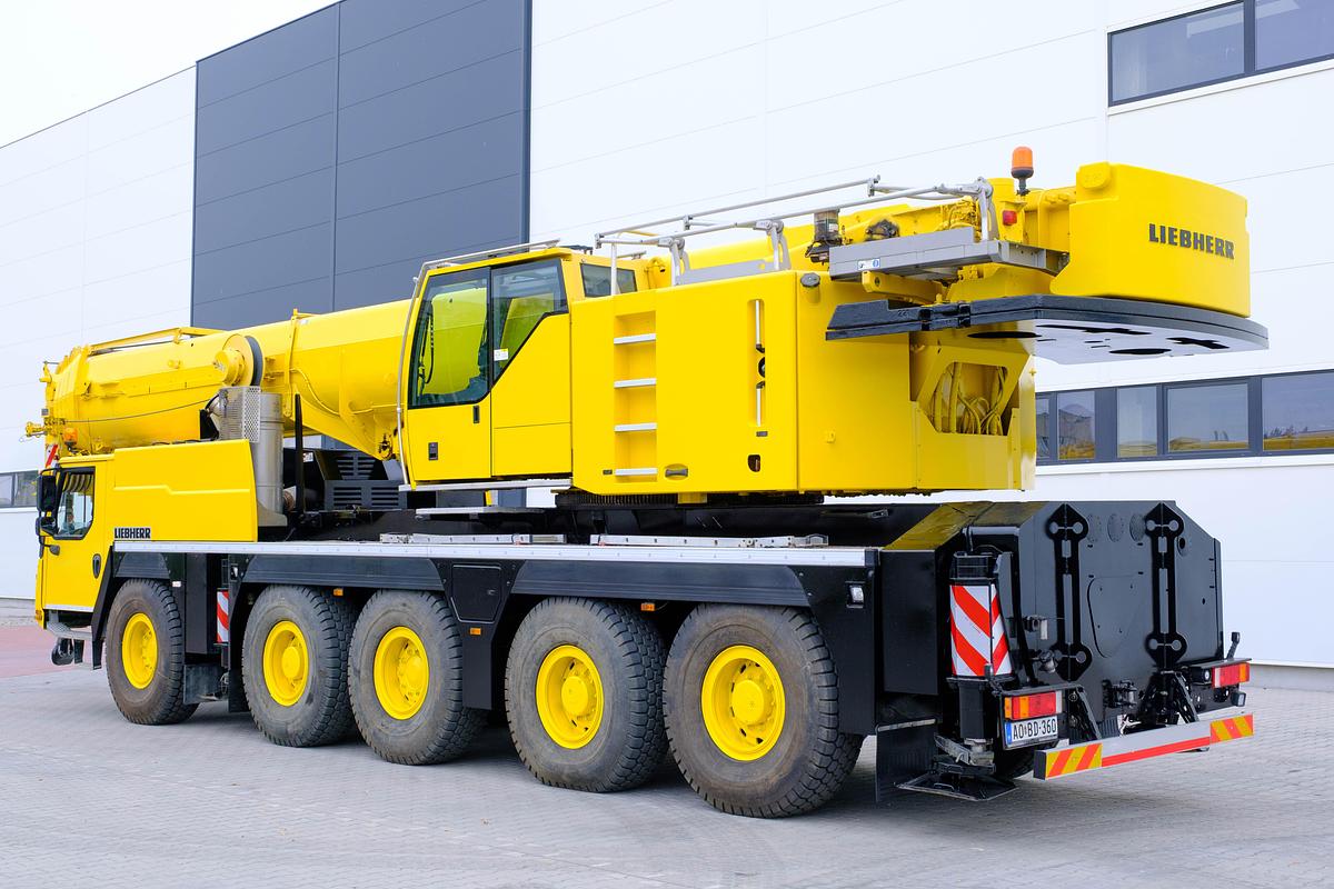 Used 2014 Liebherr LTM 1130-5.1