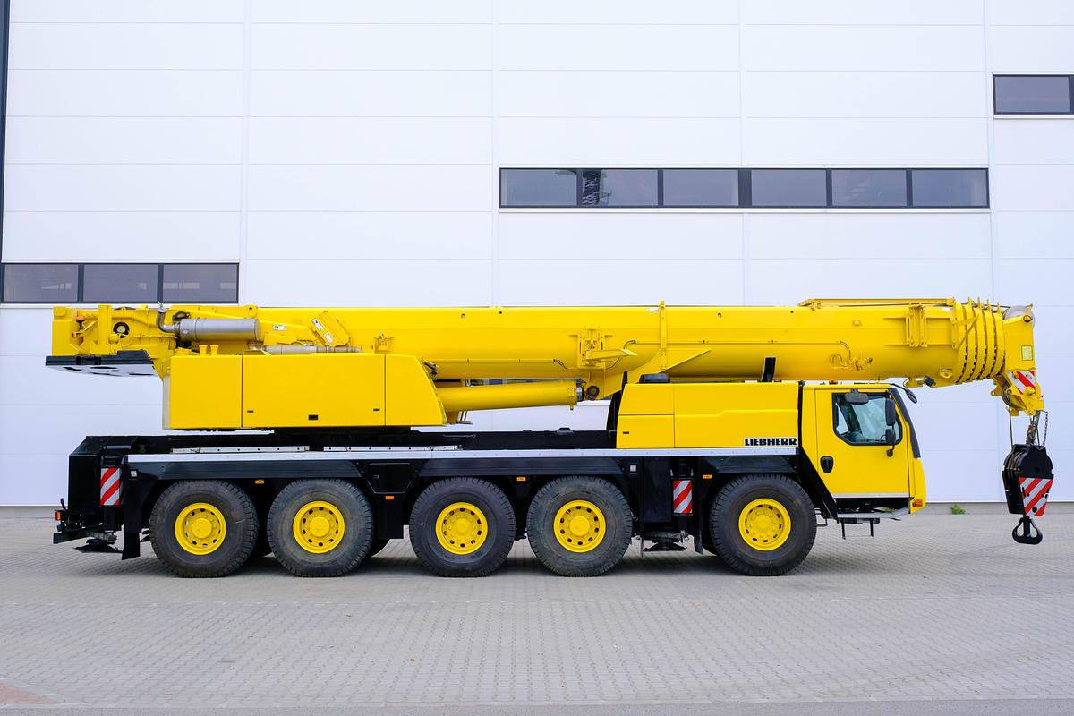 Used 2014 Liebherr LTM 1130-5.1