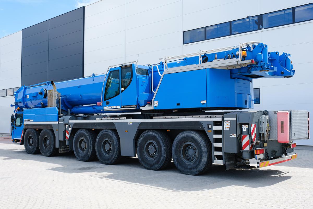 Used 2019 LIEBHERR LTM 1300-6.2