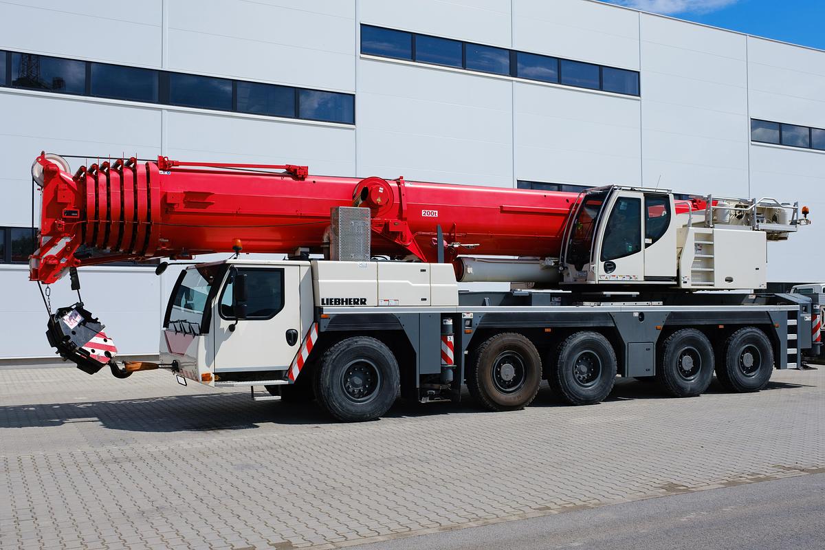 Used Liebherr LTM 1200-5.1