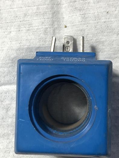 Used VICKERS 507833  VALVE COIL 110-120 VAC(E3)