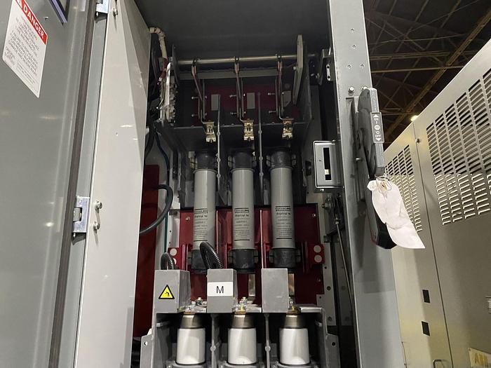 Used ALLEN BRADLEY MOTOR CONTROL STATION 7012480-002-11