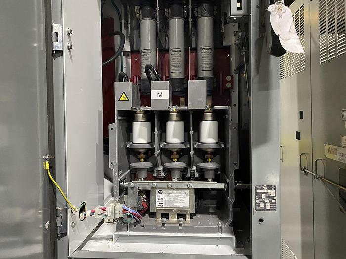 Used ALLEN BRADLEY MOTOR CONTROL STATION 7012480-002-11