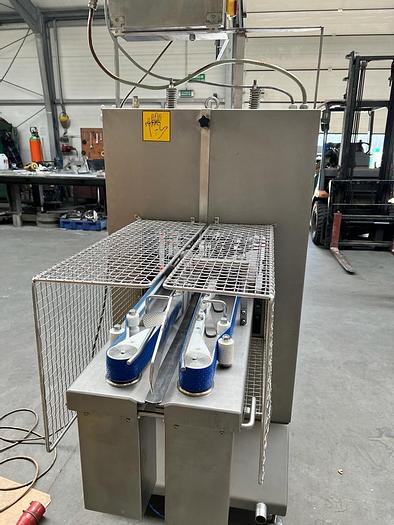 Used 2004 MAREL 2611