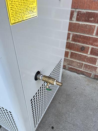  for parts or not working Touch Science Instruments  DLSB-20/20  Low Temperature  Coolant Circulation Pump