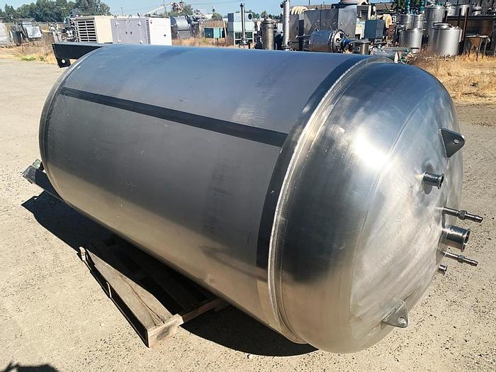 Used Tank, 600 Gallon, S/st, Jkt, DT/DB, 48" x 64", D #S743974