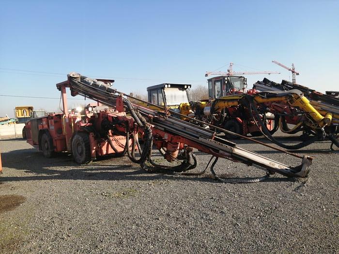Usado 2015 JUMBO SANDVIK DD311-4NN