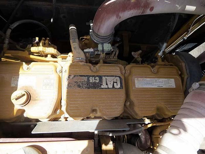 Used 2017 CATERPILLAR 374FL