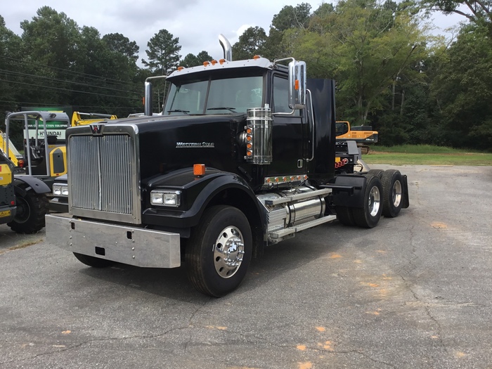 2012 WESTERN STAR 4900FA