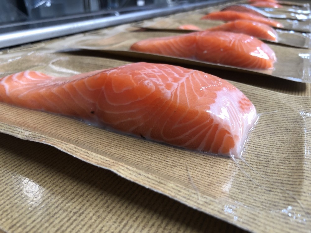 Used Multivac paper skin-pack thermoformer.