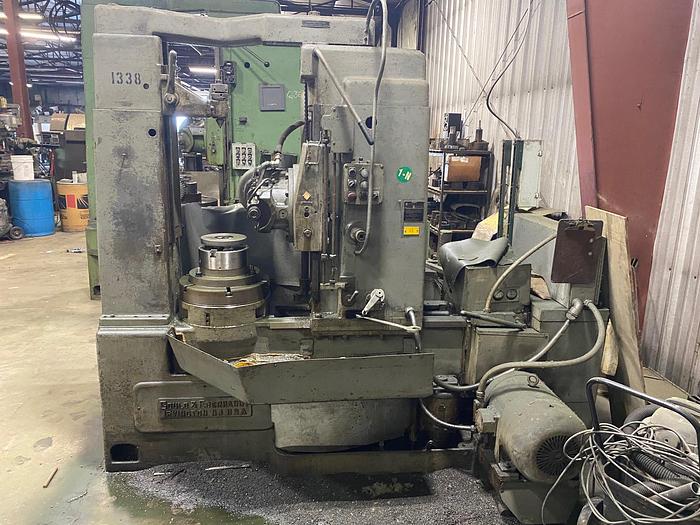 Used GOULD & EBERHARDT  24H Gear Hobber