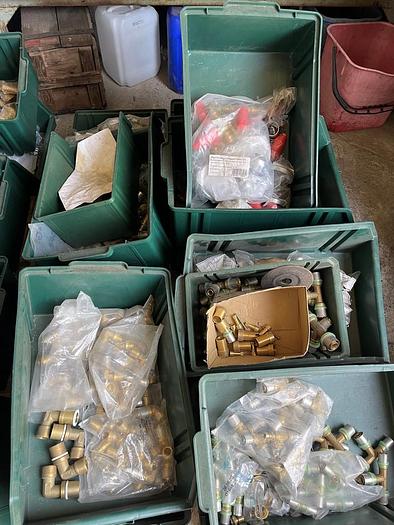 Usato RACCORDI IDRAULICI IN OTTONE