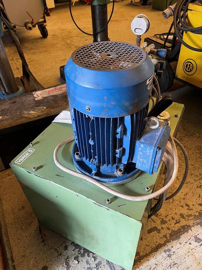 Usato CENTRALINA IDRAULICA (VERDE 5B)