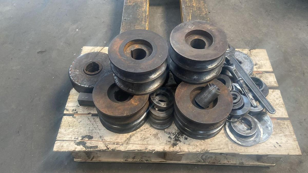 Usato PIEGAPROFILATI ERCOLINA MOD. BPR DELTA CPH60