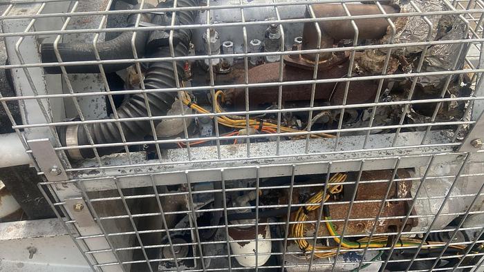 Usato GENERATORE DI CORRENTE 12 KW