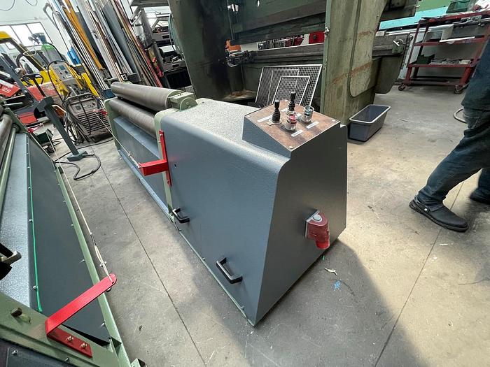 Usato CALANDRA OMEG MECCANICA 2000X5-6