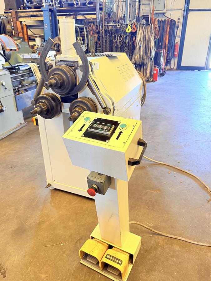 Usato PIEGAPROFILATI TAURING SAF DS 60