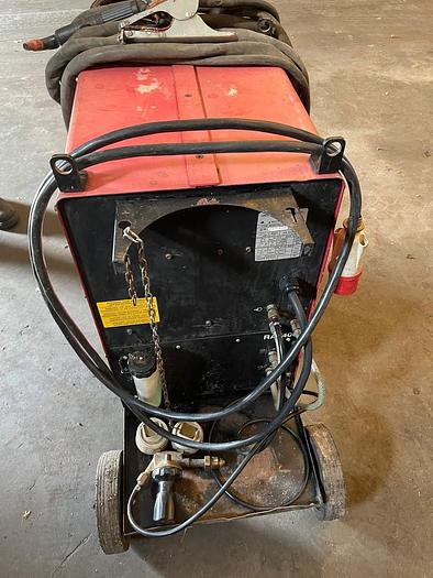 Usato SALDATRICE A TIG LINCOLN V300TC 